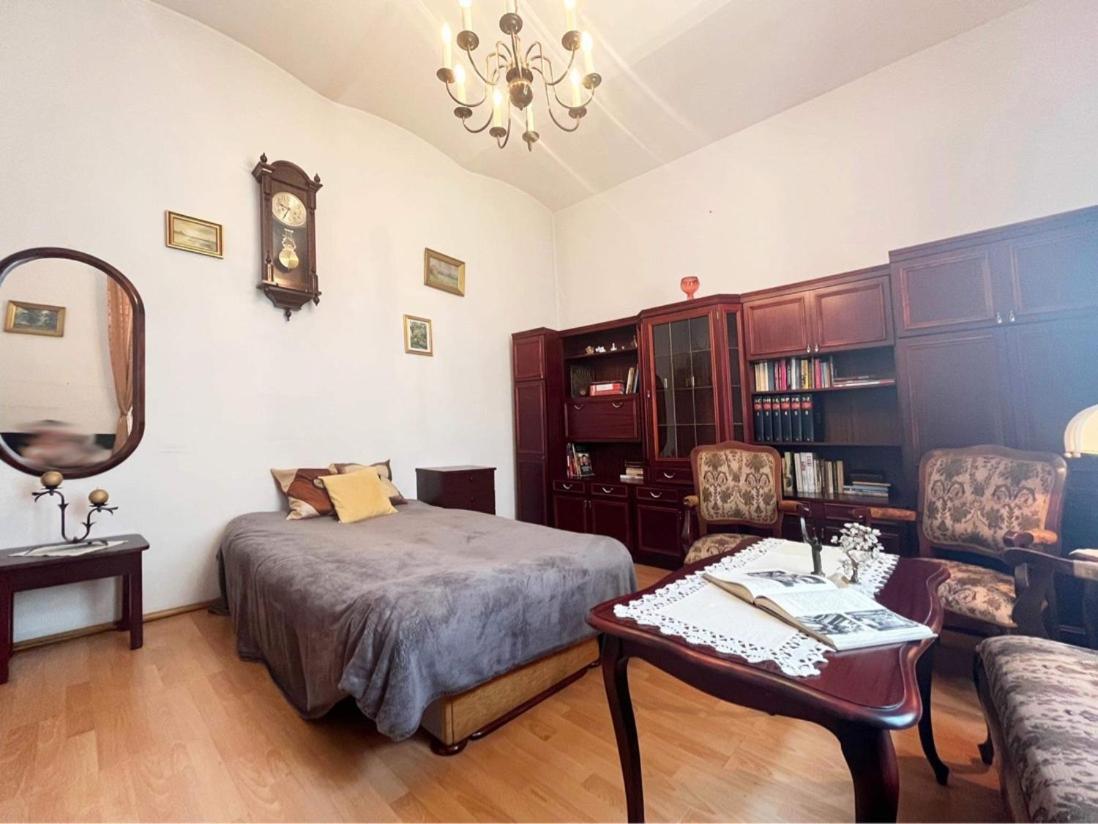 Vintage Kazimierz Apartment Krakow Bagian luar foto